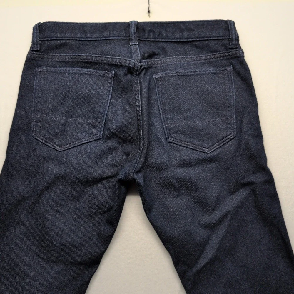 Banana Republic The Traveler 30x32 Blue Slim Jeans